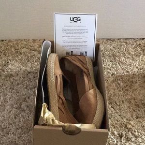 Slip on shoe/slipper/moccasins